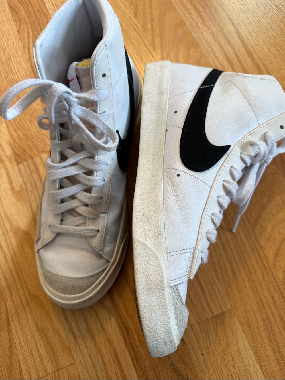Nike Blazer White High-Top Sneakers size 9.5